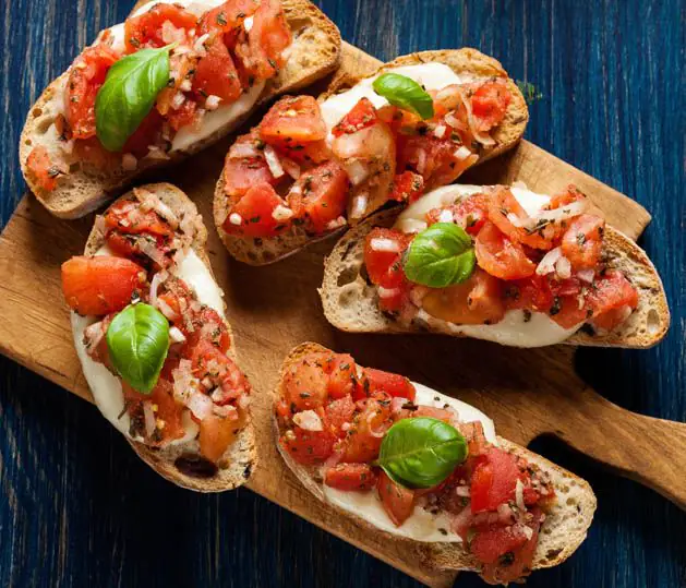 Focaccia e Bruschetta com Cocinero Azeite Extra Virgem